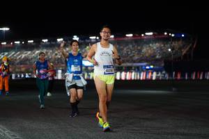 BIB: 6907, 40298
                            <button type="button" onclick="openModal(19598868)" class="btn btn-primary btn-sm float-right btn-popup" data-toggle="modal" data-target=".modal-high-quality">
                        <i class="fas fa-shopping-cart"></i> Add to Cart
                    </button>
                                            <button type="button" onclick="isThisMe(19598868, true)" class="btn btn-success btn-sm float-right btn-popup btn-isme hidden" data-toggle="tooltip" data-placement="bottom" title="นี่คือรูปของคุณใช่ไหม คลิกที่นี่เพื่อเอาเข้าอัลบั้ม">
                        <i class="fas fa-plus"></i> Add to album
                    </button>
                    <button type="button" onclick="isThisMe(19598868, false)" class="btn btn-warning btn-sm float-right btn-popup btn-isnotme hidden">
                        <i class="fas fa-ban"></i> Remove from album
                    </button>